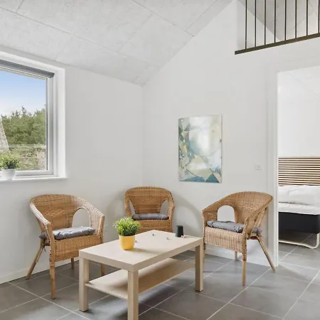 Human - 10-5km From The Sea By Interhome Casa vacanze *