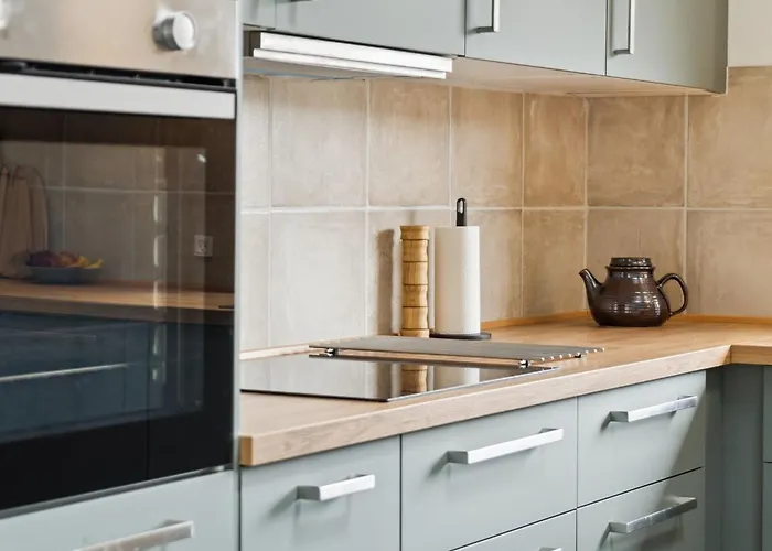 Human - 10-5km From The Sea By Interhome *