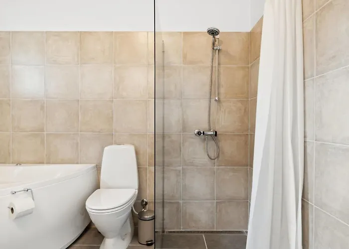 Human - 10-5km From The Sea By Interhome *