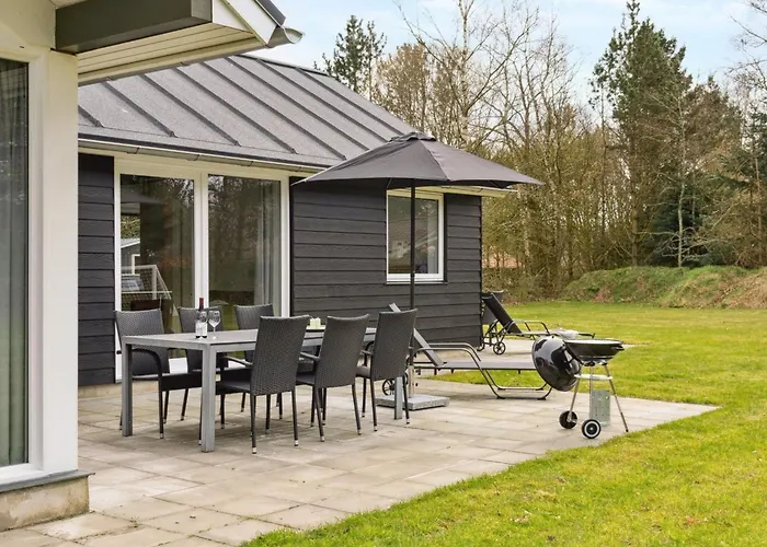 Holiday home Human - 10-5km From The Sea By Interhome